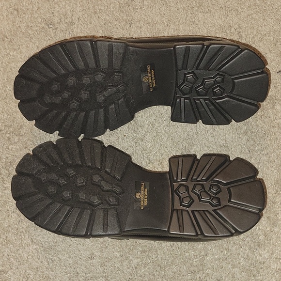 Black platform shoe with Rhinestone braid - Picture 5 of 5